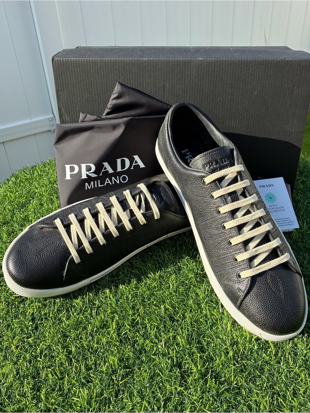 PRADA AGED-EFFECT BLACK PEBBLED LEATHER LOW-TOP SNEAKERS LOGO SZ US 11 UK 10 NEW - Picture 5 of 16